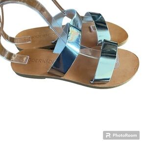 Modern Soul metallic double strap leather sandals 39